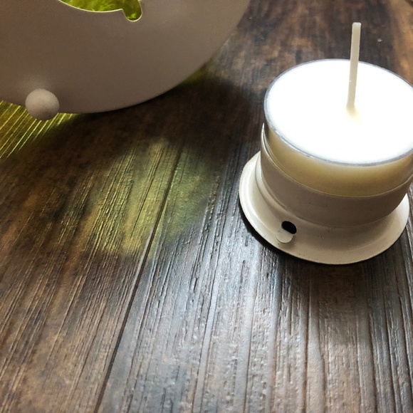 LIME GREEN Hanging Glass Bottle Tealight Lantern, Indoors Outdoors Wedding Party - Picture 6 of 7